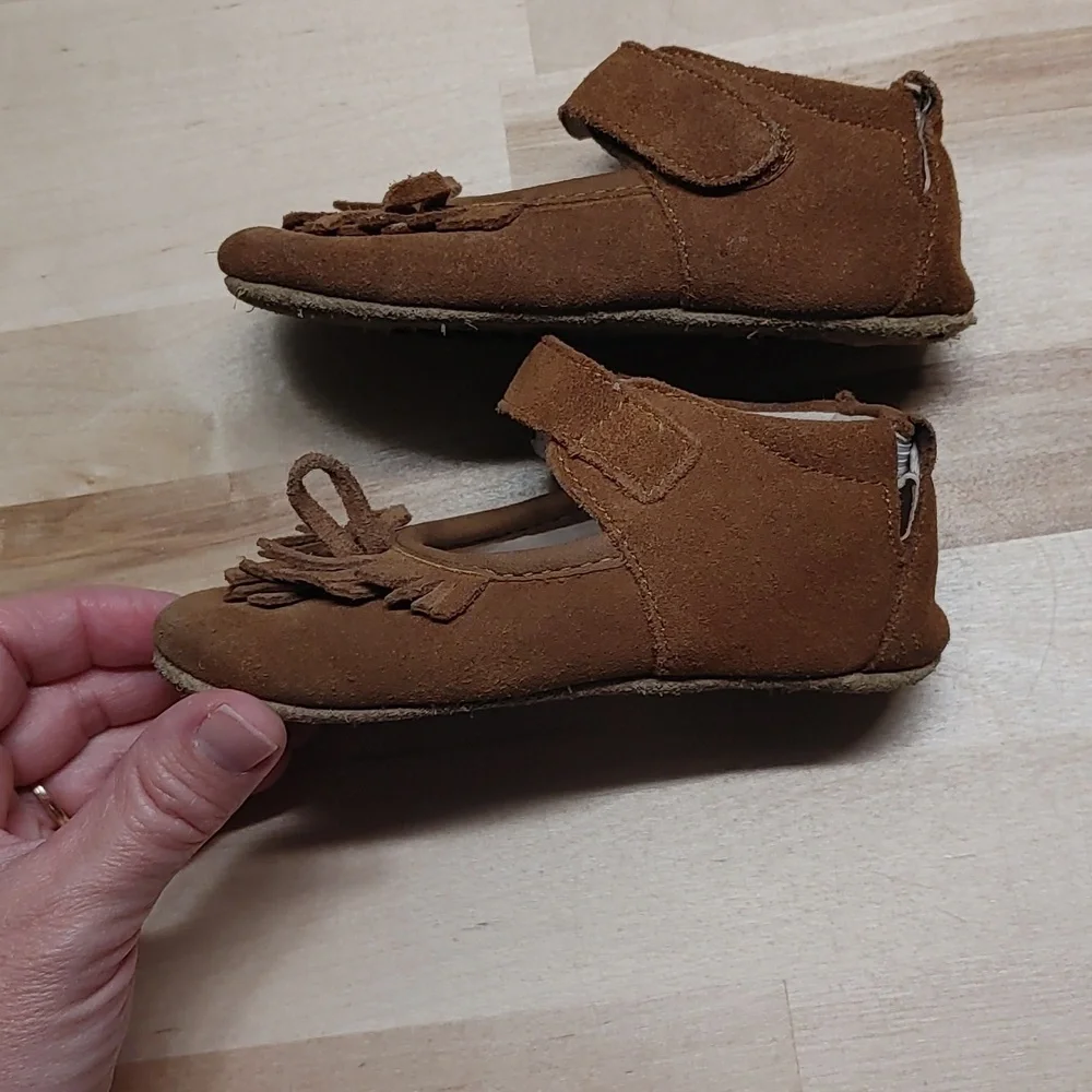 Livie & Luca Suede Moccasin Mary Jane Toddler shoes size 18-24 months